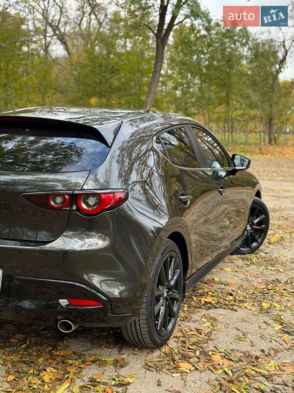 Хэтчбек Mazda 3 2021 в Кропивницком