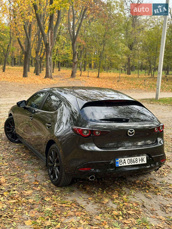 Хэтчбек Mazda 3 2021 в Кропивницком