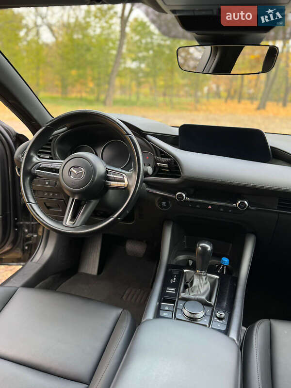 Хэтчбек Mazda 3 2021 в Кропивницком