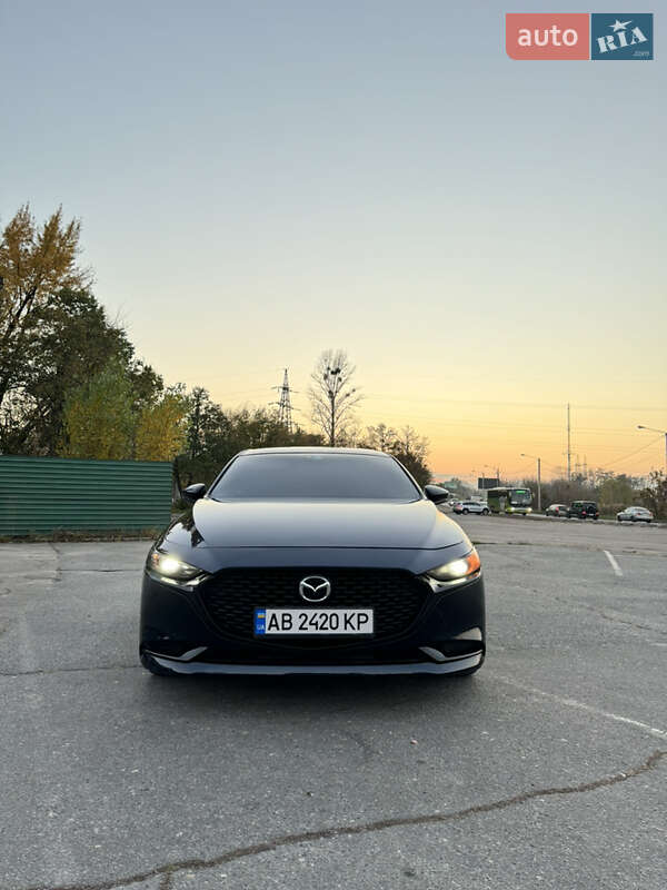 Седан Mazda 3 2020 в Харькове