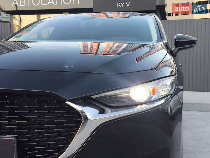 Седан Mazda 3 2020 в Киеве фото 8 Седан Mazda 3 2020 в Киеве