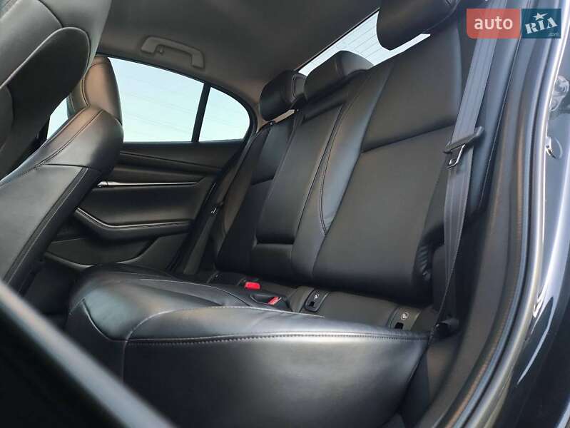 Седан Mazda 3 2020 в Киеве фото 27 Седан Mazda 3 2020 в Киеве