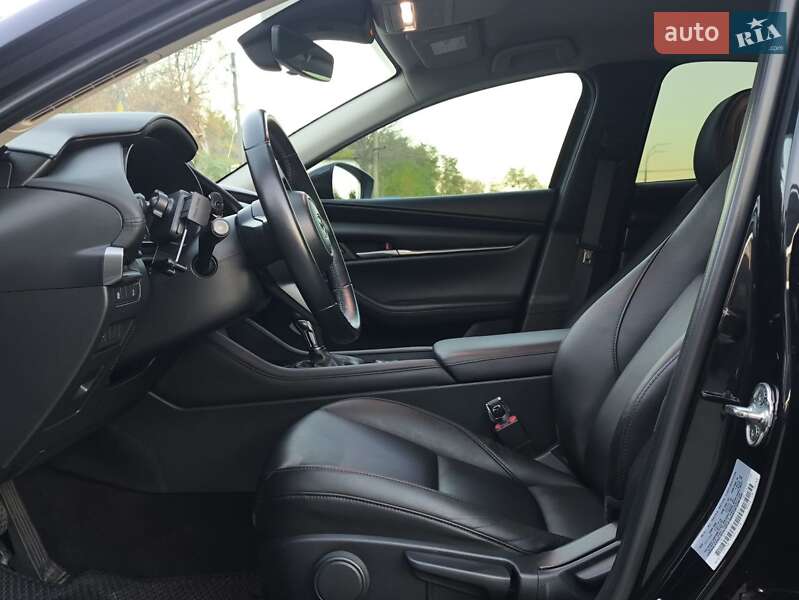 Седан Mazda 3 2020 в Киеве фото 14 Седан Mazda 3 2020 в Киеве
