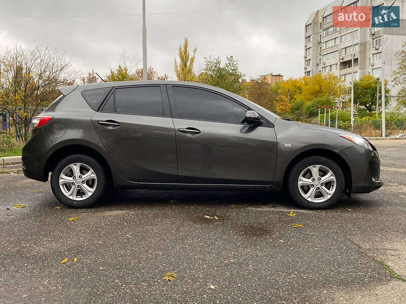 Хетчбек Mazda 3 2012 в Миколаєві фото 4 Хетчбек Mazda 3 2012 в Миколаєві