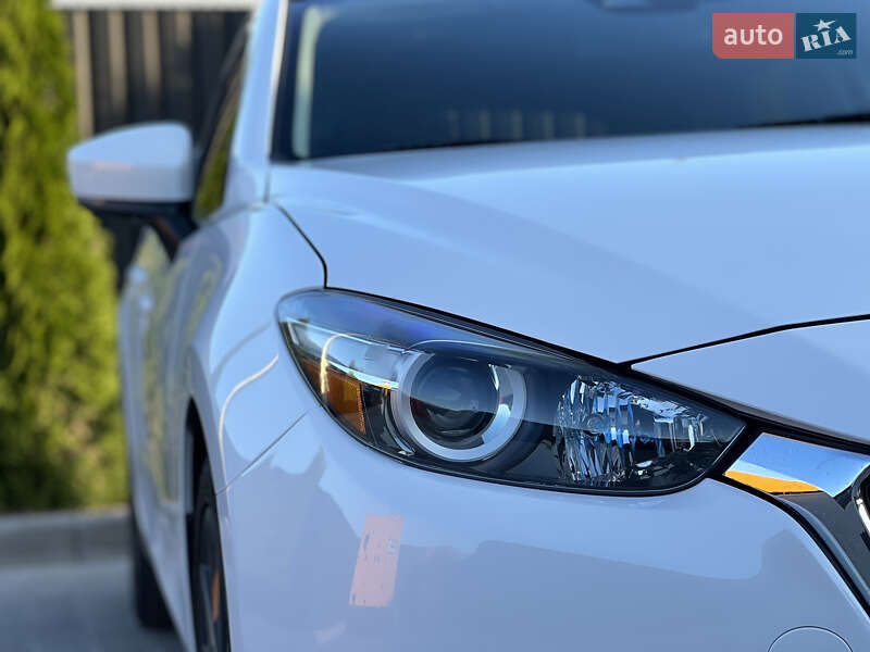 Хэтчбек Mazda 3 2018 в Киеве фото 5 Хэтчбек Mazda 3 2018 в Киеве