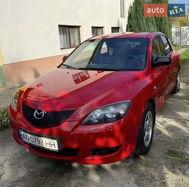 Хетчбек Mazda 3 2005 в Береговому