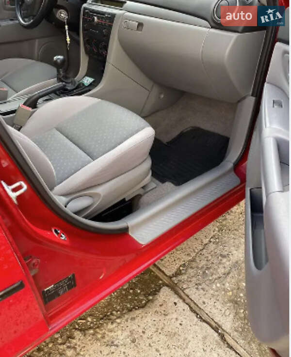 Хетчбек Mazda 3 2005 в Береговому