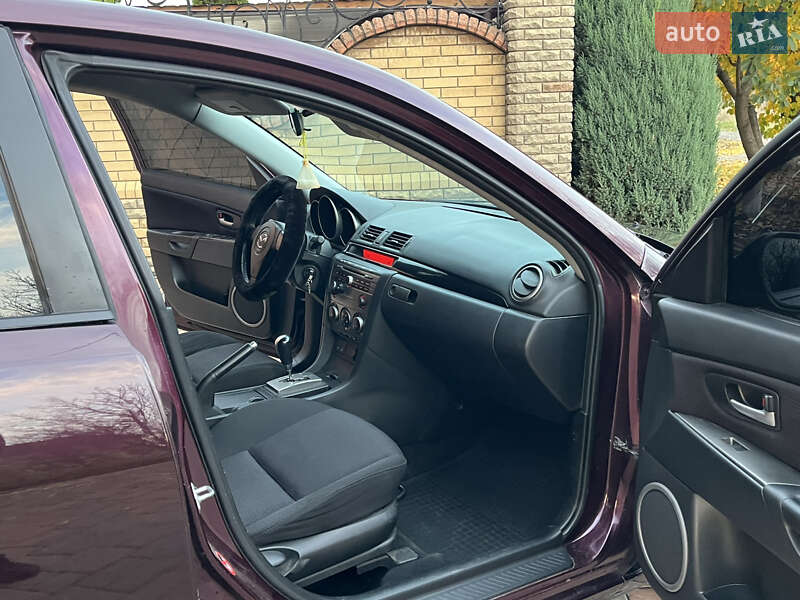 Седан Mazda 3 2007 в Смілі фото 26 Седан Mazda 3 2007 в Смілі