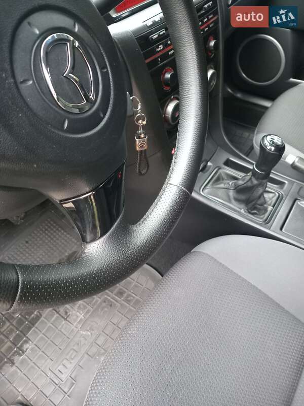 Седан Mazda 3 2008 в Запоріжжі