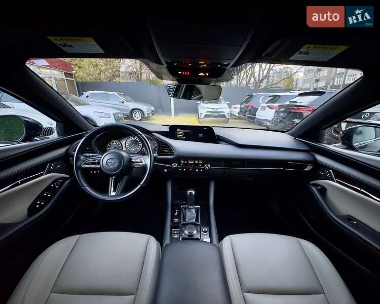 Хэтчбек Mazda 3 2019 в Киеве