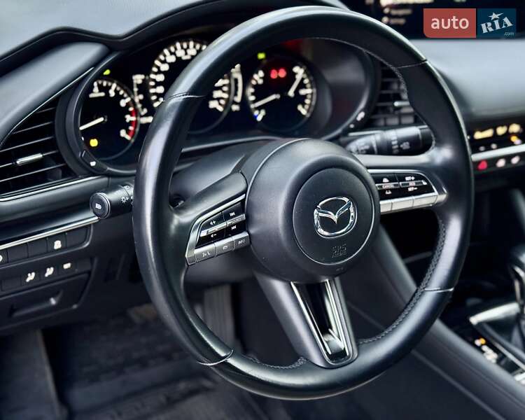 Хэтчбек Mazda 3 2019 в Киеве