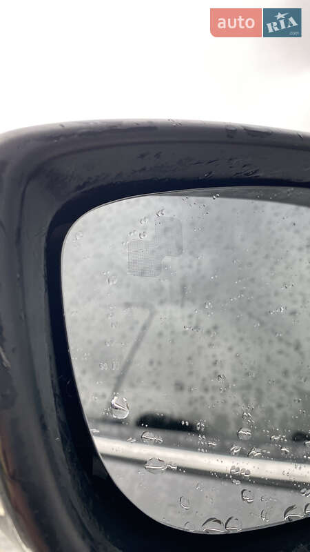 Седан Mazda 3 2016 в Києві