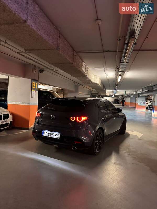 Хэтчбек Mazda 3 2020 в Запорожье