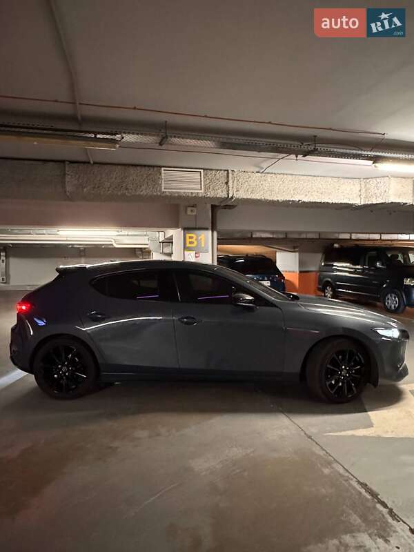 Хэтчбек Mazda 3 2020 в Запорожье