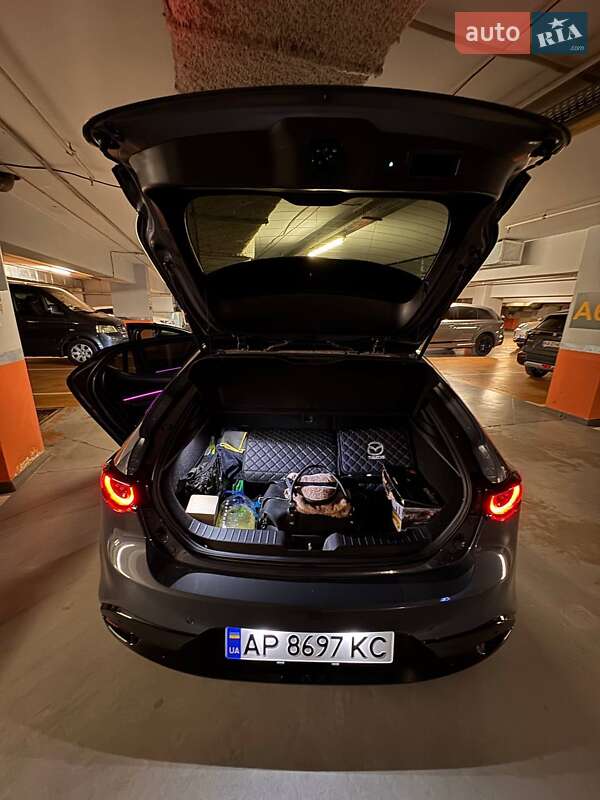 Хэтчбек Mazda 3 2020 в Запорожье