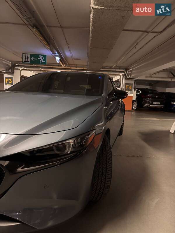 Хэтчбек Mazda 3 2020 в Запорожье