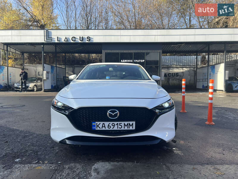 Хэтчбек Mazda 3 2020 в Киеве фото 2 Хэтчбек Mazda 3 2020 в Киеве