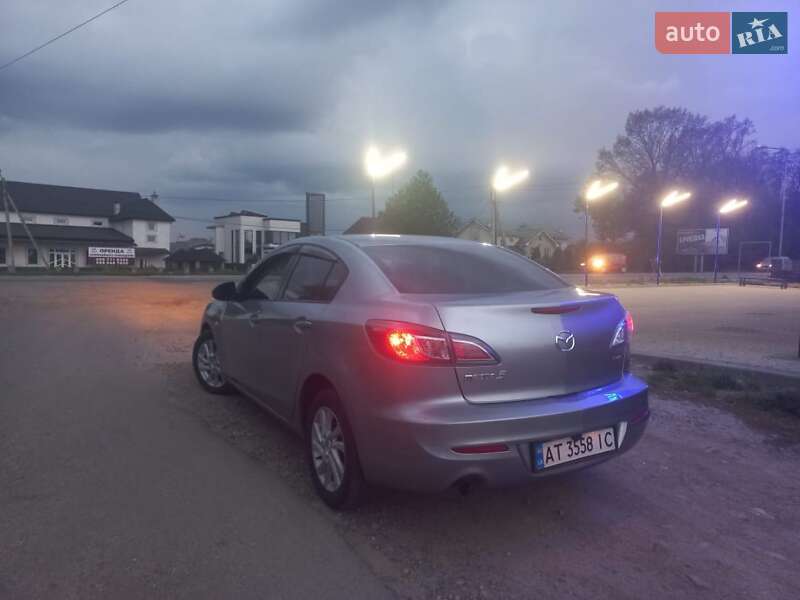 Седан Mazda 3 2011 в Ивано-Франковске фото 3 Седан Mazda 3 2011 в Ивано-Франковске