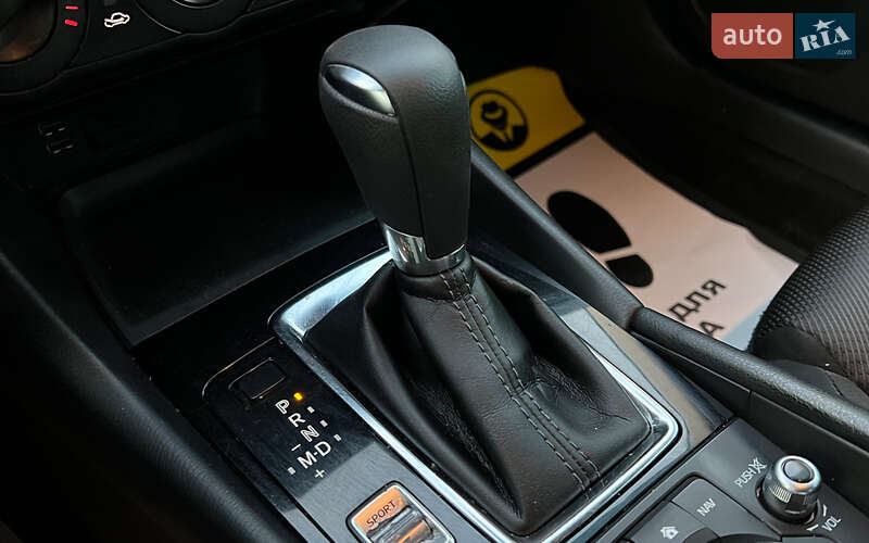 Седан Mazda 3 2017 в Львове фото 15 Седан Mazda 3 2017 в Львове