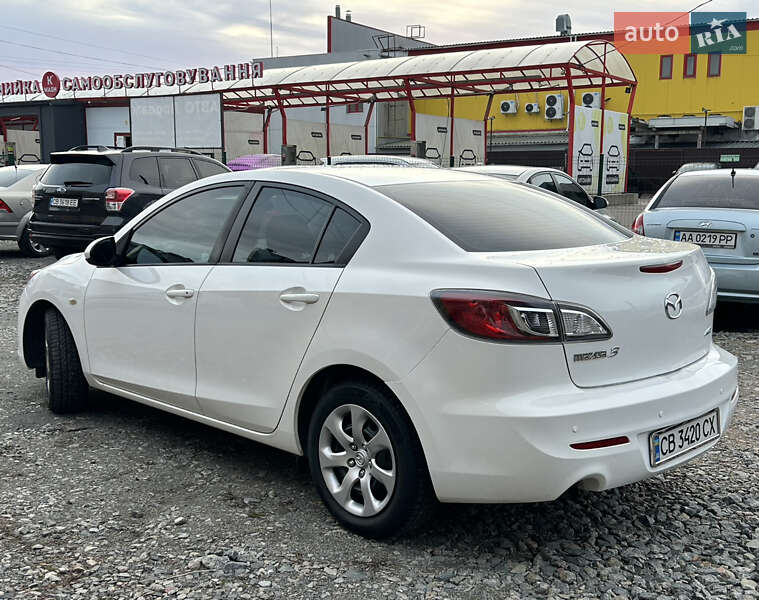 Седан Mazda 3 2013 в Прилуках фото 4 Седан Mazda 3 2013 в Прилуках