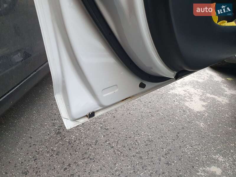 Седан Mazda 3 2007 в Києві фото 22 Седан Mazda 3 2007 в Києві