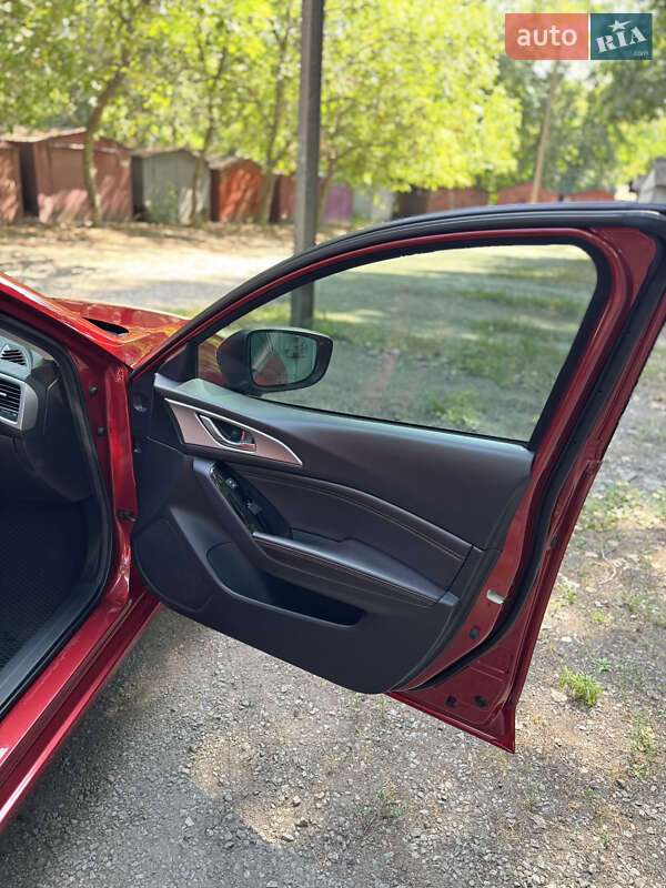 Седан Mazda 3 2016 в Запорожье фото 28 Седан Mazda 3 2016 в Запорожье