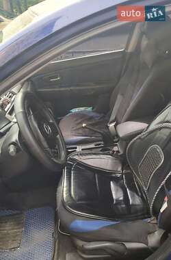 Седан Mazda 3 2005 в Чернівцях