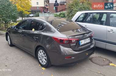 Седан Mazda 3 2014 в Киеве