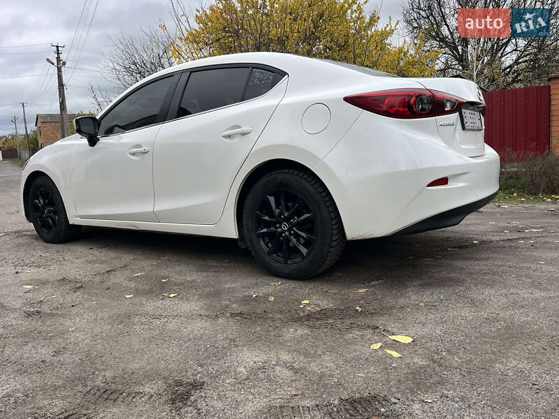 Седан Mazda 3 2016 в Новых Санжарах фото 3 Седан Mazda 3 2016 в Новых Санжарах