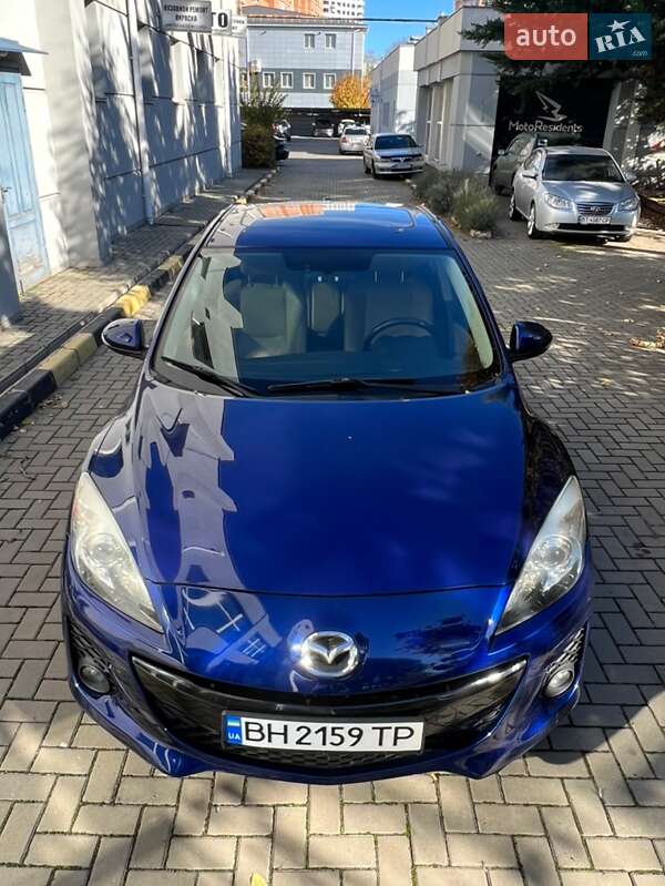 Mazda 3 2012