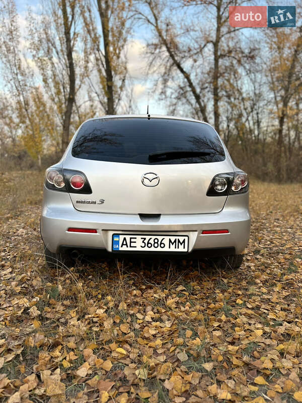 Хэтчбек Mazda 3 2006 в Днепре
