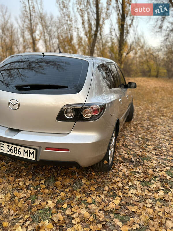 Хэтчбек Mazda 3 2006 в Днепре