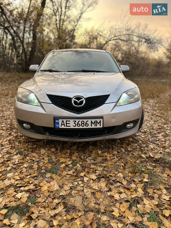 Хэтчбек Mazda 3 2006 в Днепре