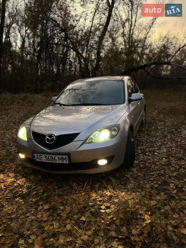 Хэтчбек Mazda 3 2006 в Днепре