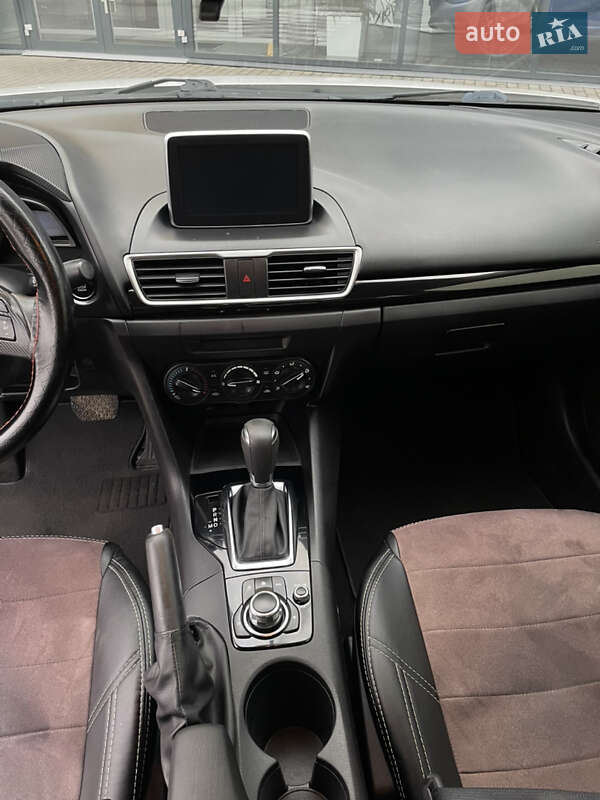 Седан Mazda 3 2016 в Полтаве фото 20 Седан Mazda 3 2016 в Полтаве