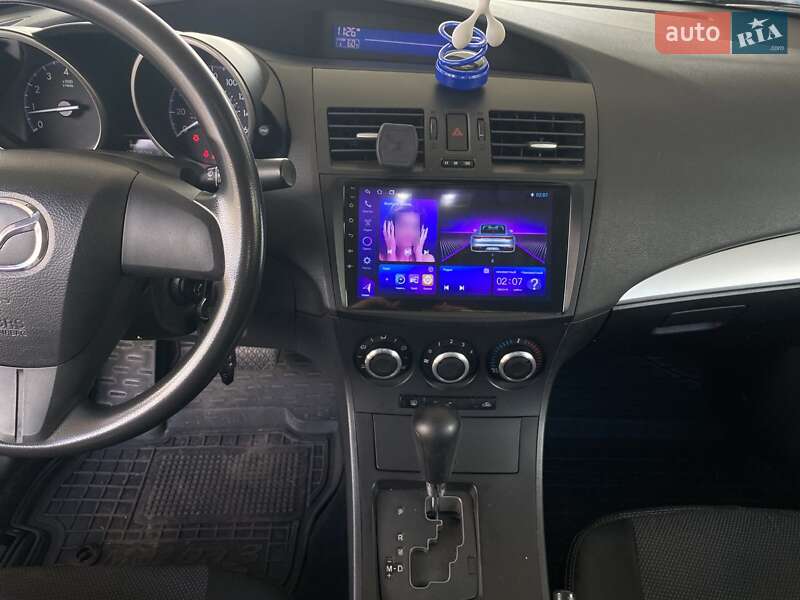 Седан Mazda 3 2013 в Николаеве фото 24 Седан Mazda 3 2013 в Николаеве