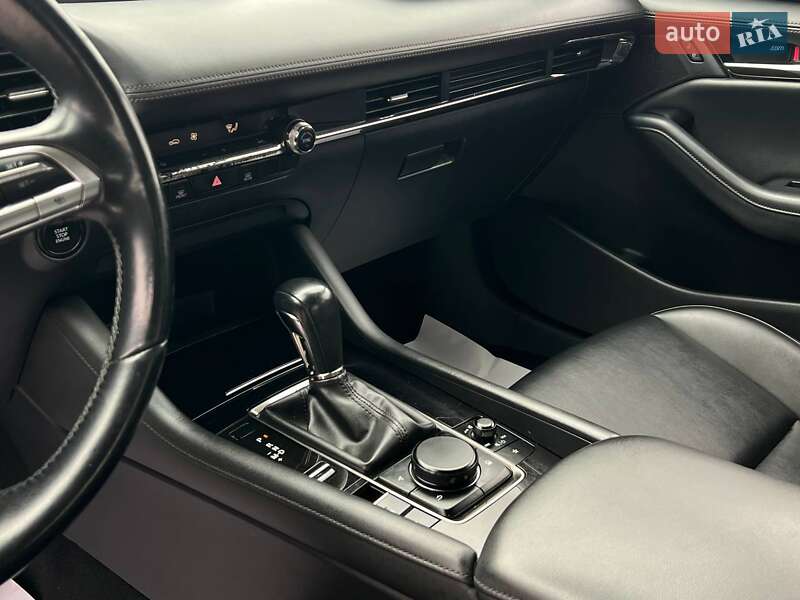 Седан Mazda 3 2018 в Одесі фото 17 Седан Mazda 3 2018 в Одесі