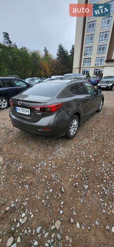Седан Mazda 3 2016 в Киеве