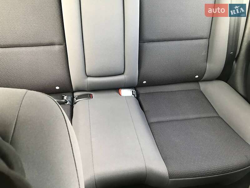 Хэтчбек Mazda 3 2008 в Запорожье фото 3 Хэтчбек Mazda 3 2008 в Запорожье