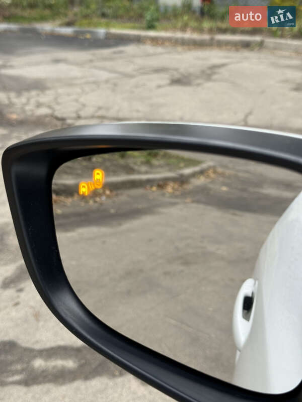 Седан Mazda 3 2013 в Киеве фото 28 Седан Mazda 3 2013 в Киеве