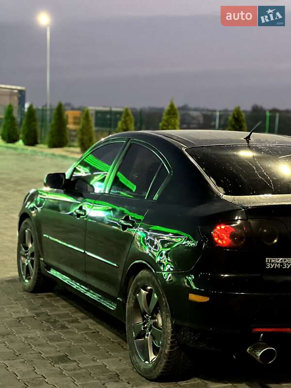 Седан Mazda 3 2005 в Виннице