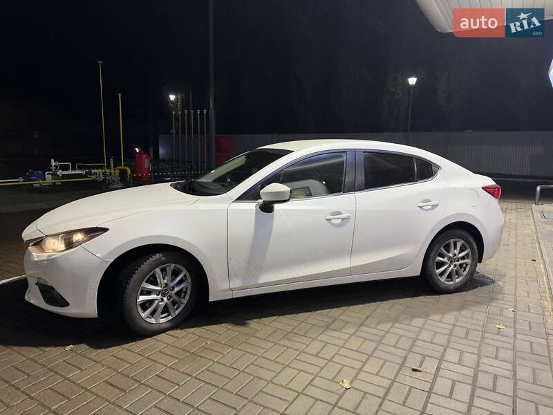 Седан Mazda 3 2014 в Киеве фото 7 Седан Mazda 3 2014 в Киеве