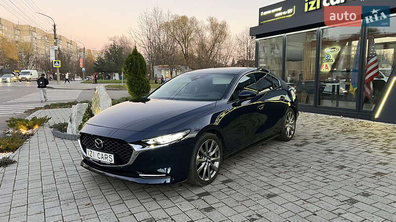 Седан Mazda 3 2022 в Львові