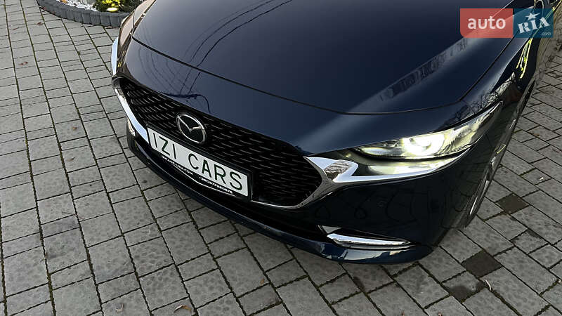 Седан Mazda 3 2022 в Львові