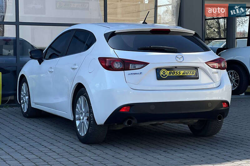 Хэтчбек Mazda 3 2013 в Ивано-Франковске