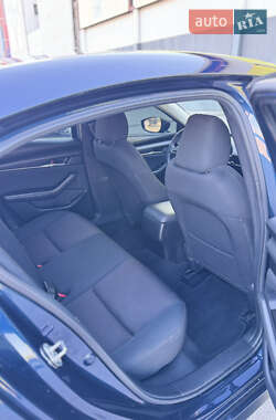 Седан Mazda 3 2019 в Харькове