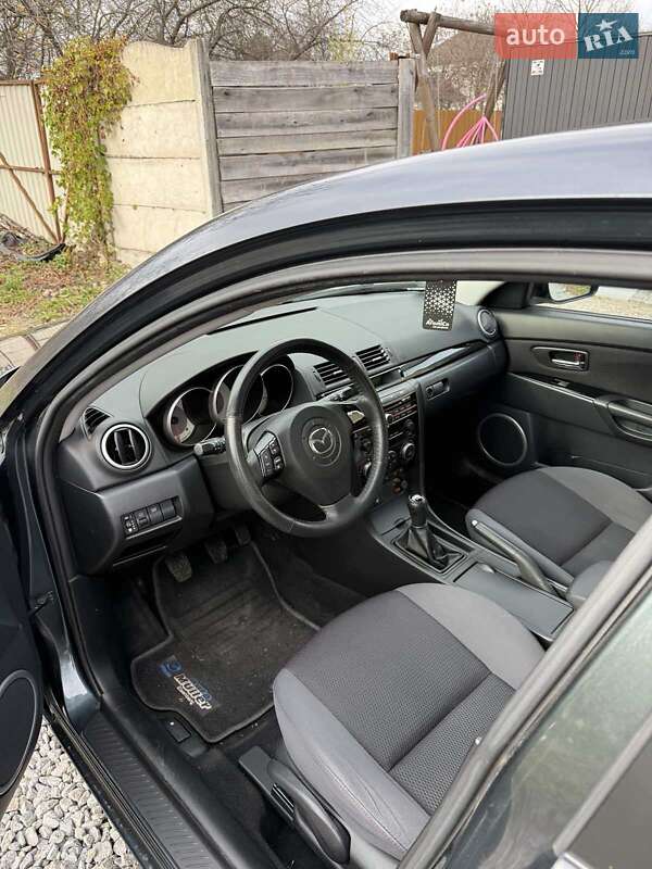 Хэтчбек Mazda 3 2008 в Житомире