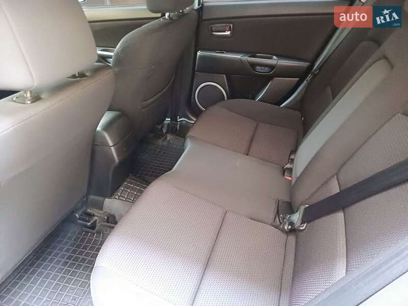 Хетчбек Mazda 3 2007 в Одесі фото 16 Хетчбек Mazda 3 2007 в Одесі