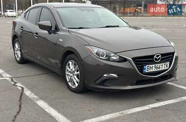 Седан Mazda 3 2015 в Дніпрі