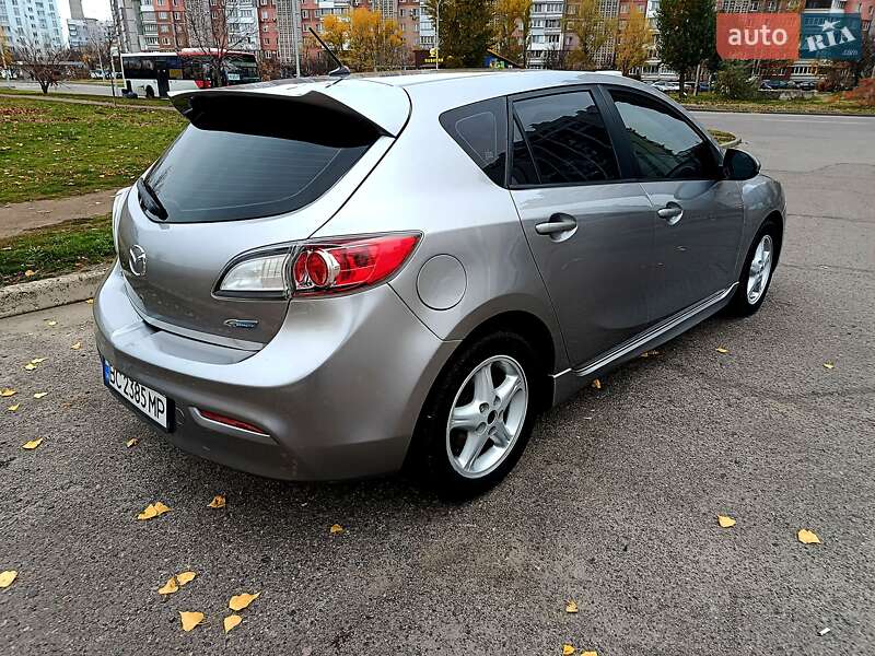 Хетчбек Mazda 3 2013 в Черкасах